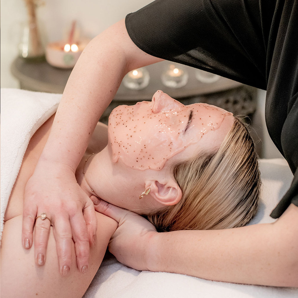 Gore Beauty Therapy